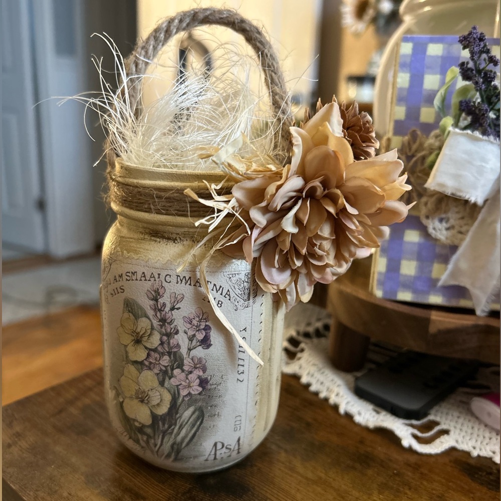 Rustic Floral Mason Jar with Handle